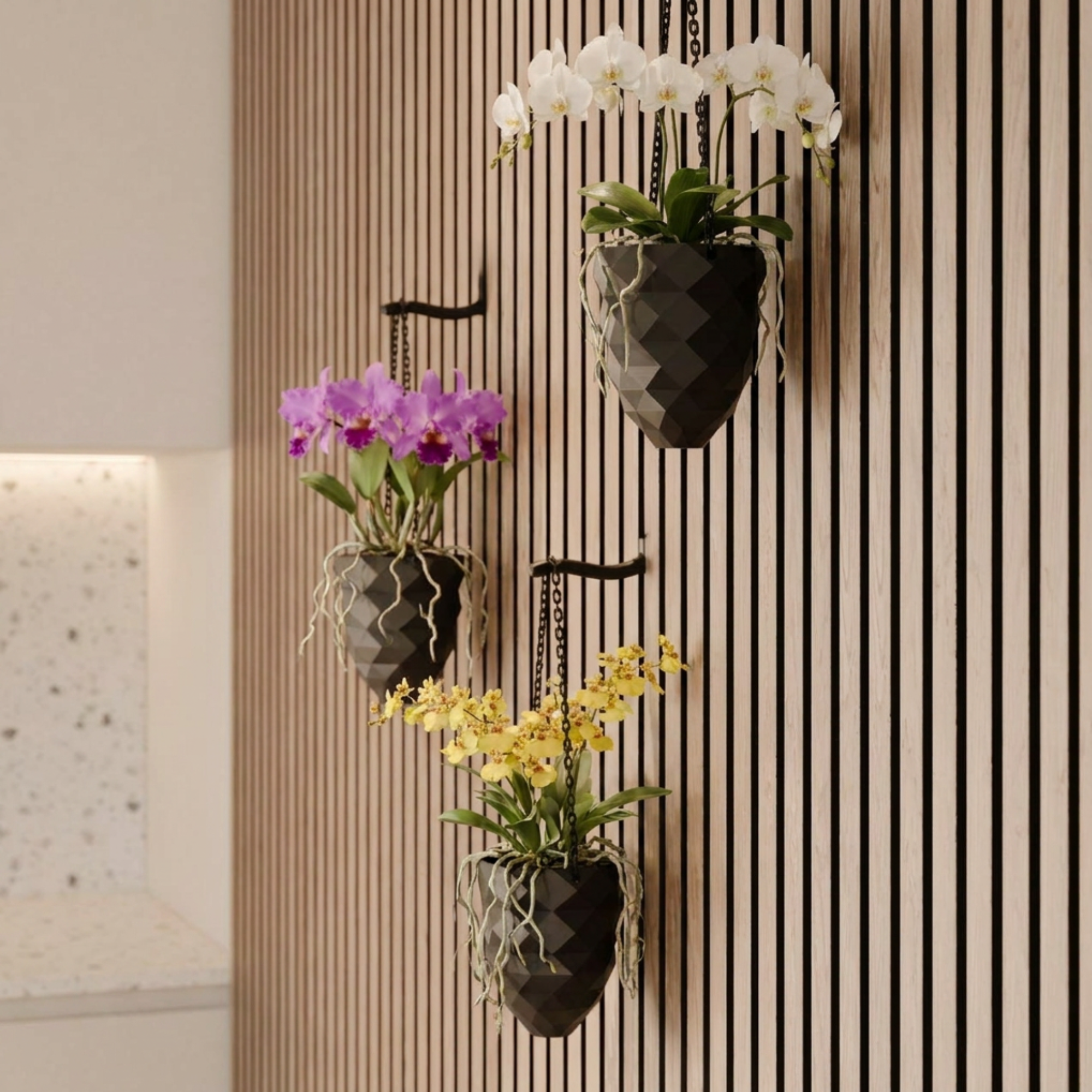Hangende plantenvaas - Installatie: Muurclip