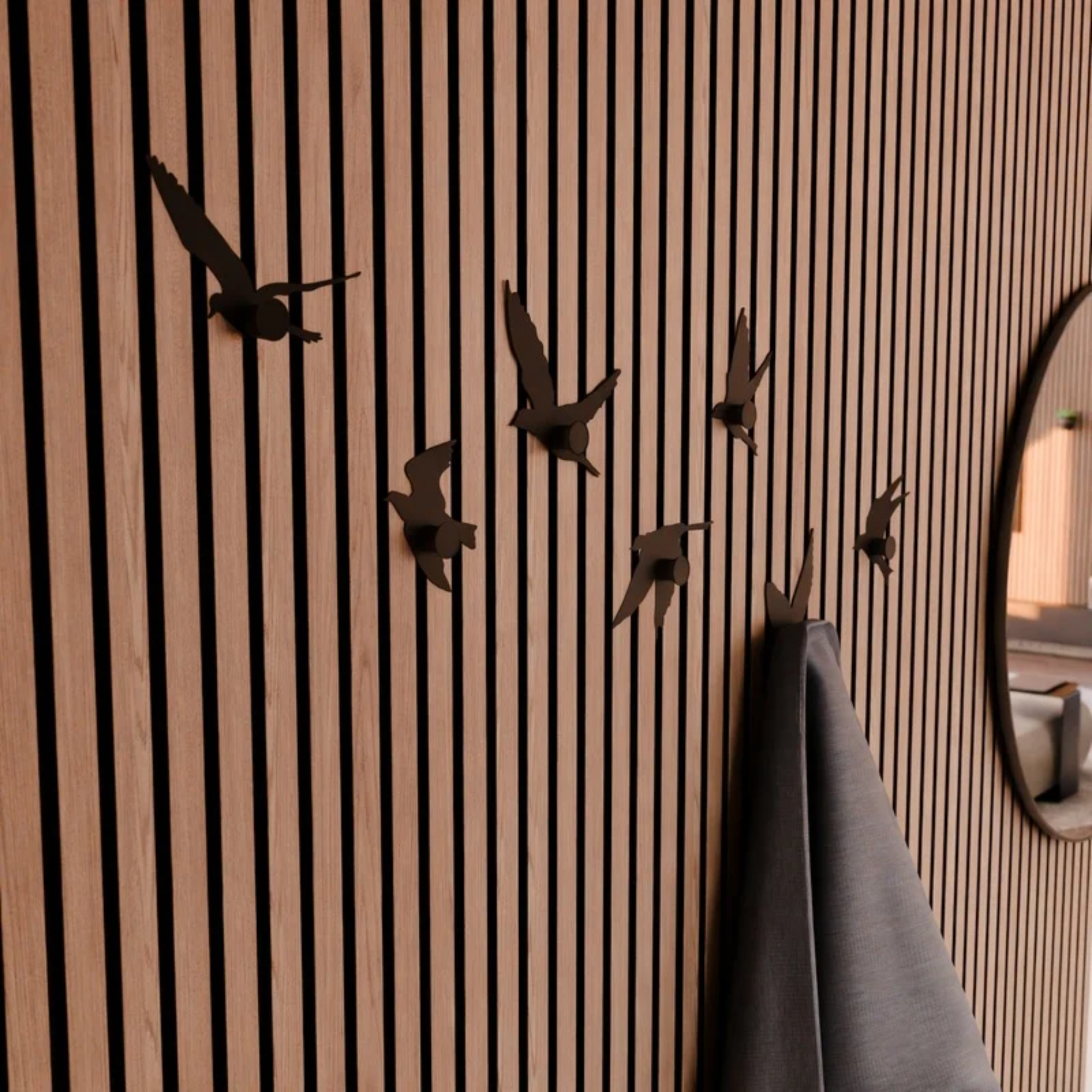 Patère en forme d’oiseau - Installation : clip mural